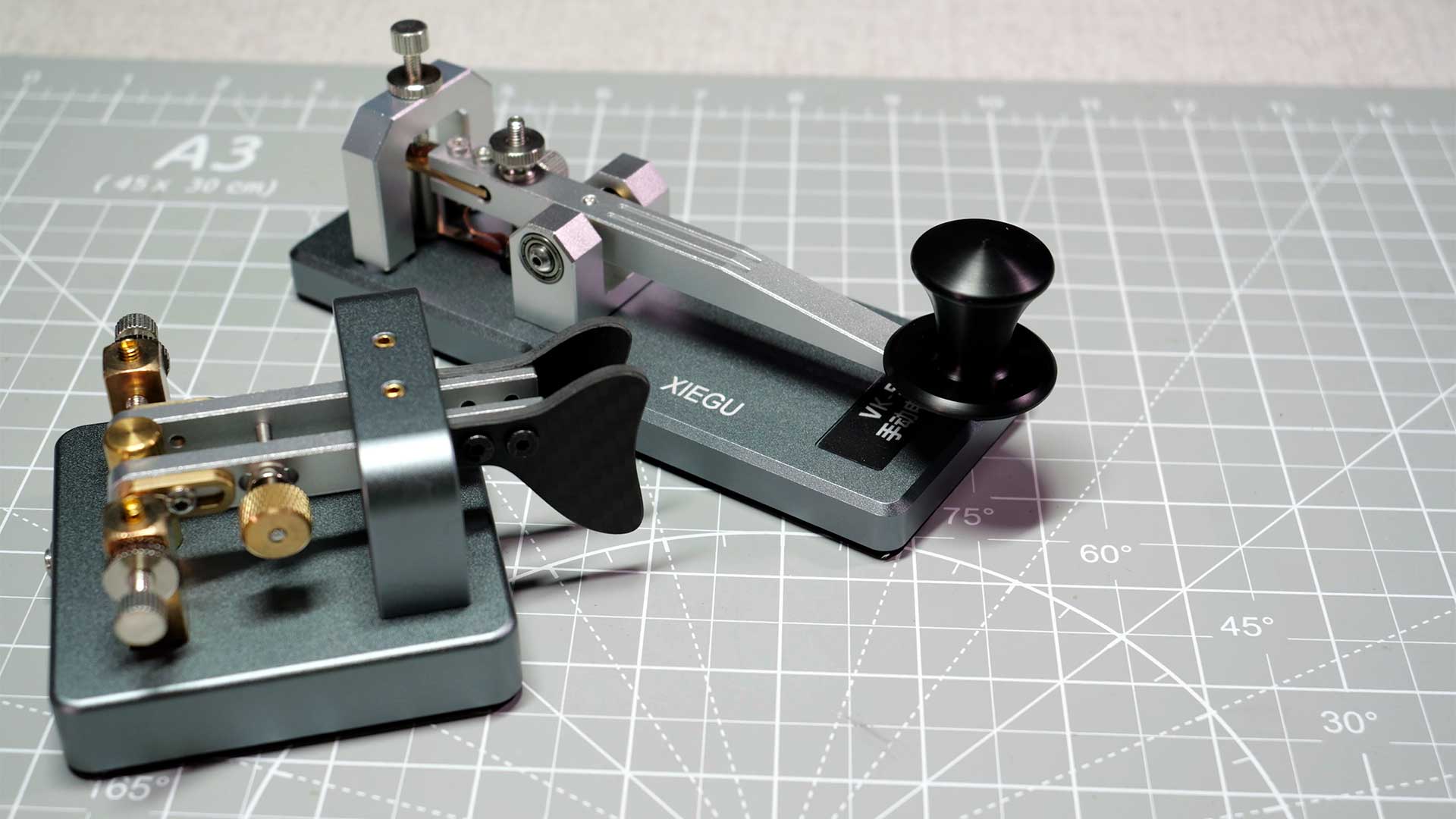 Straight Key or Paddle? Testing the Xiegu VK-5 and VK-6 - KB9VBR